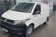 10 - 2020 Volkswagen Transporter 2.0