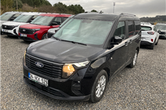 111 - 2025 Ford Tourneo Courier 1.5 TDCi Titanium 