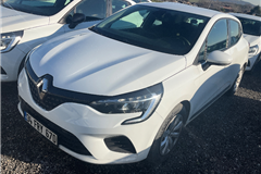 44 - 2022 Renault Clio 1.0 TCe Joy 