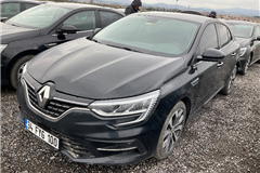 10 - 2022 Renault Megane 1.5 Blue DCI Icon 