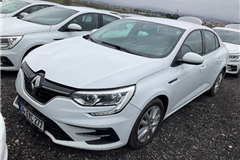 27 - 2021 Renault Megane 1.5 Blue DCI Joy 