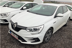 22 - 2022 Renault Megane 1.5 Blue DCI Touch 