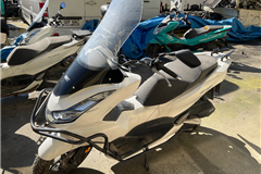 53 - 2021 Honda PCX
