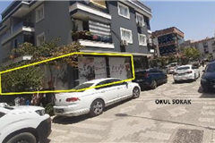 101686225 İZMİR MENDERES CADDE CEPHELİ SATILIK GENİŞ DÜKKAN