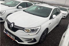 29 - 2023 Renault Megane 1.3 TCe Touch 