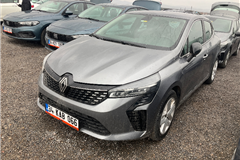 17 - 2023 Renault Clio 1.0 TCe EVOLUTION  