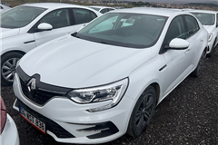 28 - 2023 Renault Megane 1.3 TCe Touch 