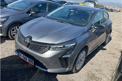 25 - 2023 Renault Clio 1.0 TCe EVOLUTION  