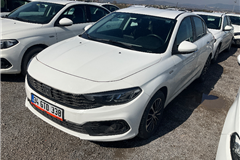 4 - 2023 Fiat Egea 1.6 Multijet Urban 