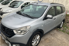 47 - 2017 Dacia Lodgy 1.5 dCi Stepway 7