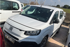 42 - 2025 Fiat Doblo Combi 1.5 Bluehdi Easy 