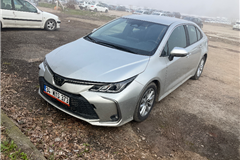 13 - 2025 Toyota Corolla 1.5 Dream 