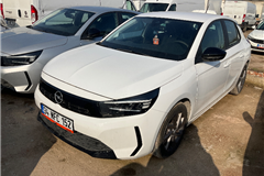 6 - 2025 Opel Corsa 1.2 Edition 