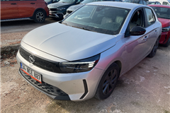 17 - 2025 Opel Corsa 1.2 Edition 