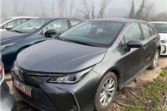 47 - 2025 Toyota Corolla 1.5 Dream 