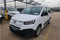 61 - 2024 Fiat Doblo Combi 1.5 Bluehdi Easy 