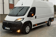 55 - 2025 Peugeot Boxer 2.2