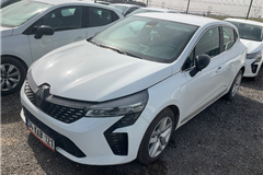 8 - 2023 Renault Clio 1.0 TCe EVOLUTION  