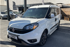 239 - 2023 Fiat Doblo Combi 1.3 Multijet Trekking