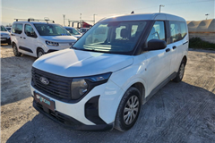 7 - 2025 Ford Tourneo Courier 1.5 TDCi Trend 