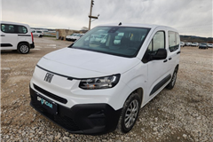 2 - 2024 Fiat Doblo Combi 1.5 Bluehdi Easy 