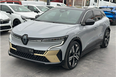 243 - 2023 Renault Megane E-TECH
