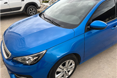 2 - 2020 Peugeot 308 1.2 PureTech Style Tech 