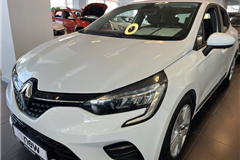 5 - 2021 Renault Clio 1.0 TCe Touch 