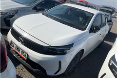 16 - 2024 Opel Corsa 1.2 Edition 