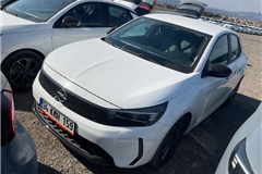 10 - 2024 Opel Corsa 1.2 Edition 