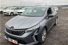 39 - 2024 Renault Clio 1.0 TCe EVOLUTION  