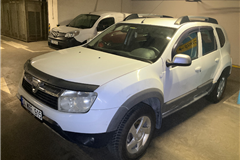 1 - 2011 Dacia Duster 1.5 dCi Laureate 