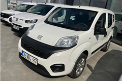 3 - 2022 Fiat Fiorino Combi 1.4 Eko Pop 
