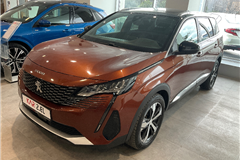 50 - 2023 Peugeot 5008 1.5 BlueHDI Allure  
