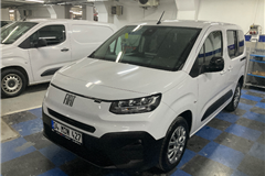 31 - 2024 Fiat Doblo Combi 1.5 Bluehdi Easy 