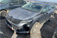 35 - 2023 Renault Clio 1.0 TCe EVOLUTION  