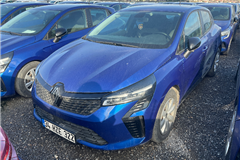 21 - 2023 Renault Clio 1.0 TCe Equilibre 