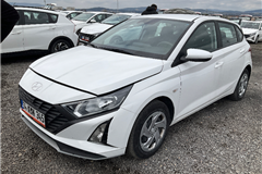 47 - 2024 Hyundai i20 1.4 MPI Jump 
