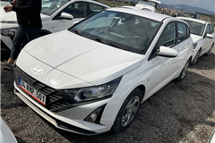46 - 2024 Hyundai i20 1.4 MPI Jump 