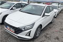 16 - 2024 Hyundai i20 1.4 MPI Jump 