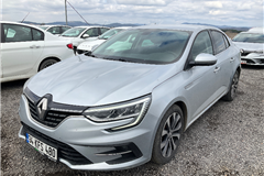 6 - 2024 Renault Megane 1.5 Blue DCI Icon 