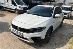 10 - 2023 Fiat Egea Cross 1.6 Multijet Urban 