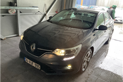 44 - 2023 Renault Megane 1.3 TCe Touch 
