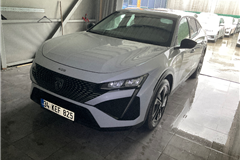 11 - 2023 Peugeot 408 1.2 PURETECH ALLURE 