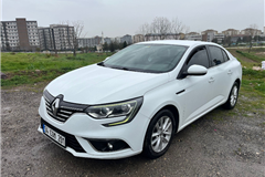 34 - 2020 Renault Megane 1.5 dCi Touch 