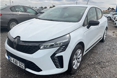 86 - 2023 Renault Clio 1.0 TCe Equilibre 