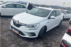 10 - 2023 Renault Megane 1.3 TCe Touch 
