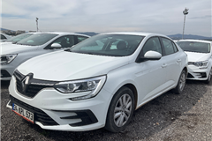 46 - 2024 Renault Megane 1.3 TCe Joy 