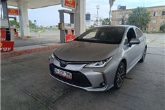 10 - 2024 Toyota Corolla 1.8 Hybrid Flame X-Pack 