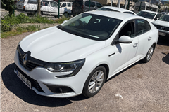 6 - 2020 Renault Megane 1.5 Blue DCI Touch 